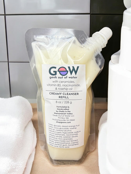 GOOW Creamy Cleanser - Refillable - creamy cleanser pump bottle detail clean anti-aging pro longevity skin care skincare